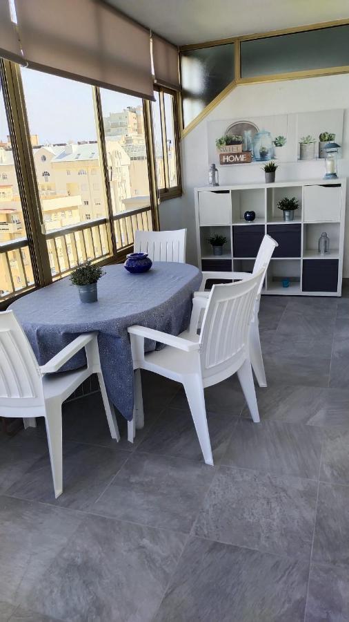 Apartamento Con Vistas 丰希罗拉 外观 照片