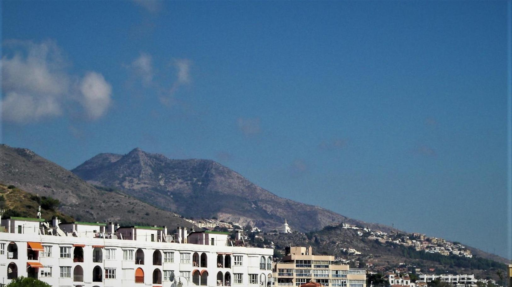 Apartamento Con Vistas 丰希罗拉 外观 照片